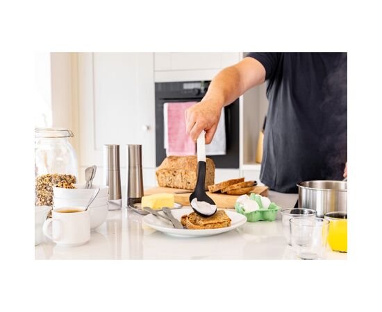 Ложка кухарська KitchenAid Classic для сервірування з прорізами 34 см білий (KHA004OHPNG), зображення 4