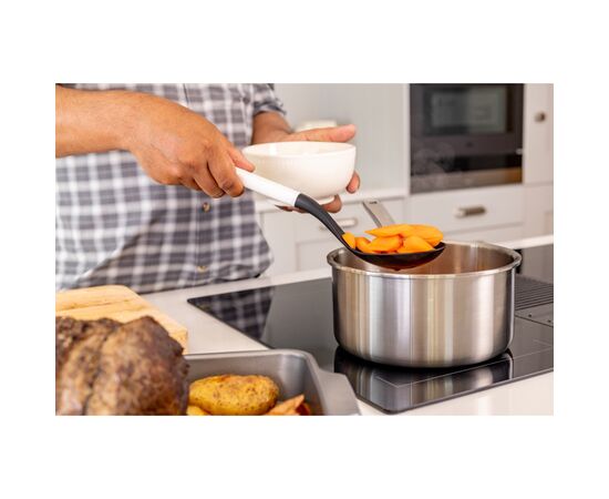 Ложка кухарська KitchenAid Classic для сервірування з прорізами 34 см білий (KHA004OHPNG), зображення 5