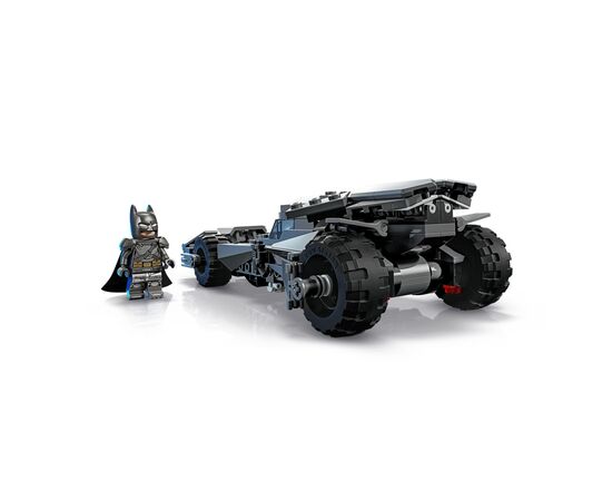 Конструктор LEGO Super Heroes Бетмобіль із фільму «Бетмен проти Супермена» (76331), зображення 3