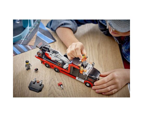 Конструктор LEGO City Вантажівка для демонстрації F1 із перегоновим автомобілем Audi F1 (60493), зображення 9