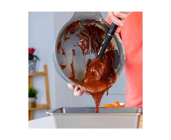 Лопатка кухонна KitchenAid Classic для тіста 30 см чорний (KHH030OHOBE), зображення 5