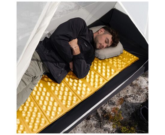 Туристический коврик Naturehike IXPE CNK2550WS030, алюмінієва плівка, 18 мм, медово-золотий (6977465868190), изображение 11