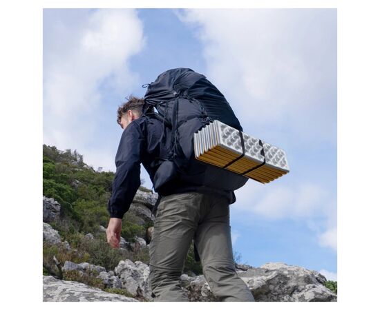 Туристичний килимок Naturehike IXPE CNK2550WS030, алюмінієва плівка, 18 мм, оливковий-зелений (6977465868206), зображення 11