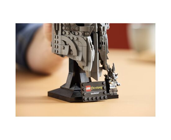 Конструктор LEGO Icons Обладатель колец: шлем Саурона (11373), изображение 11