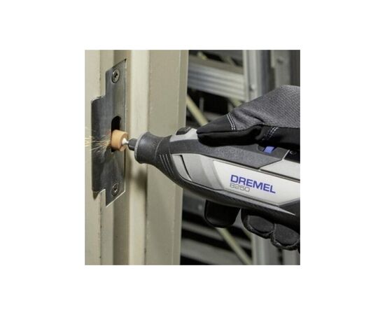 Гравер Dremel 8250-5/65 12V, 2х2Ah, 5000-30000об/мин, ЗУ, кейс 0.59кг (F.013.825.0JF), изображение 4