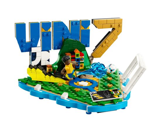 Конструктор LEGO Editions Football Винисиус Жуниор — лучшие моменты футбольных матчей (43027), изображение 2