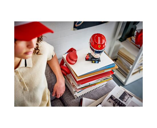 Конструктор LEGO Editions Formula 1 Шолом Шарля Леклера з команди Scuderia Ferrari HP (43014), зображення 11