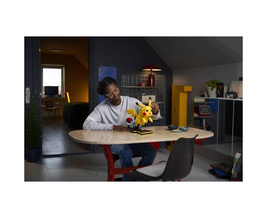 Конструктор LEGO Pokemon Пикачу и покебол (72152), изображение 10