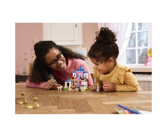 Конструктор LEGO Disney Princess Замок Золушки и ее друзей-животных (43283), изображение 9