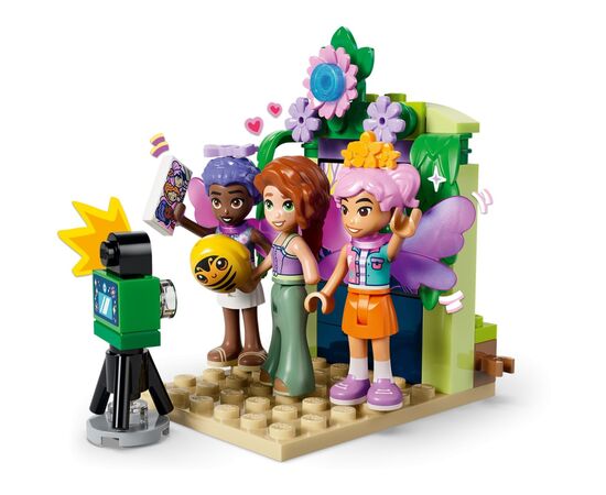 Конструктор LEGO Friends Карусель с цветами и чашками и сказочная фотобудка (42702), изображение 5