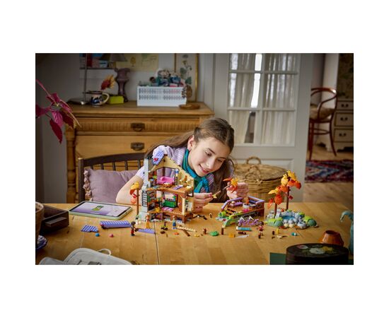Конструктор LEGO Friends Уютный лесной домик для осеннего отдыха (42705), изображение 12