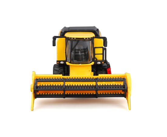 Масштабная модель автомобиля Bburago Автомодель - Зерноуборочный комбайн New Holland TC5.90 (18-31721), изображение 5