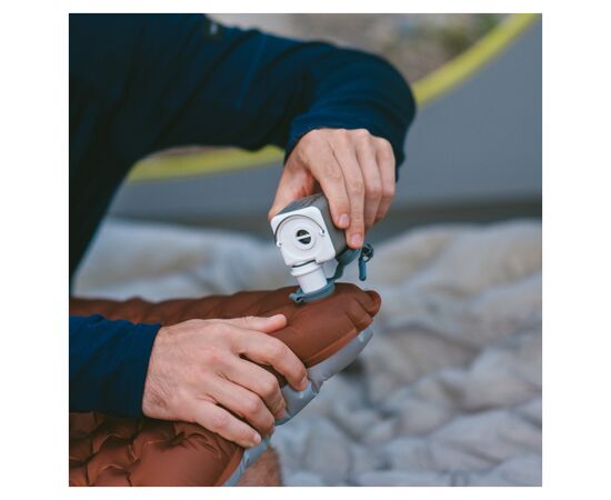 Насос для надувной мебели Naturehike CNK2550ZM012, зелений (6977465867889), изображение 6