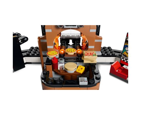 Конструктор LEGO City Доставка пиццы с разными транспортными средствами (60496), изображение 4